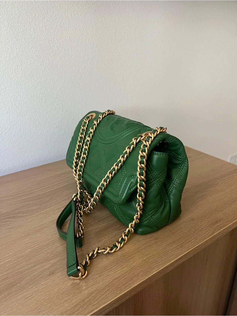 Tory Burch Green Quilted Crossbody with Gold Chain - Fleming Arugula SMALL